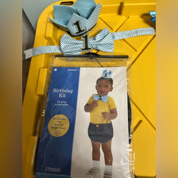 Party City 1st Birthday Blue & Gold Banner + Hat/Tie/Bloomers Outfit - Picture 4 of 5